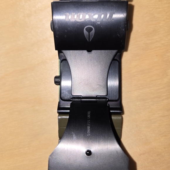 Nixon Watch The Big Rig Army Green Analog - Picture 4 of 7